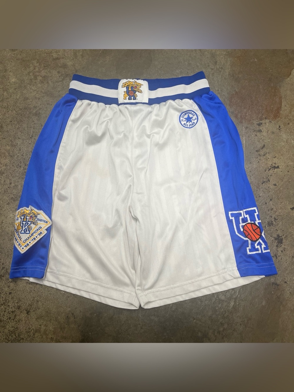 Vintage Converse University Of Kentucky Shorts Men’s Extra Small White Sports